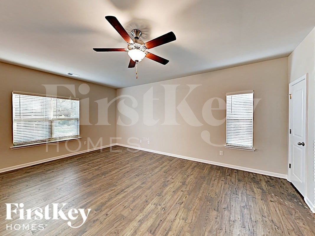 Building Photo - 1709 Rocky River Rd