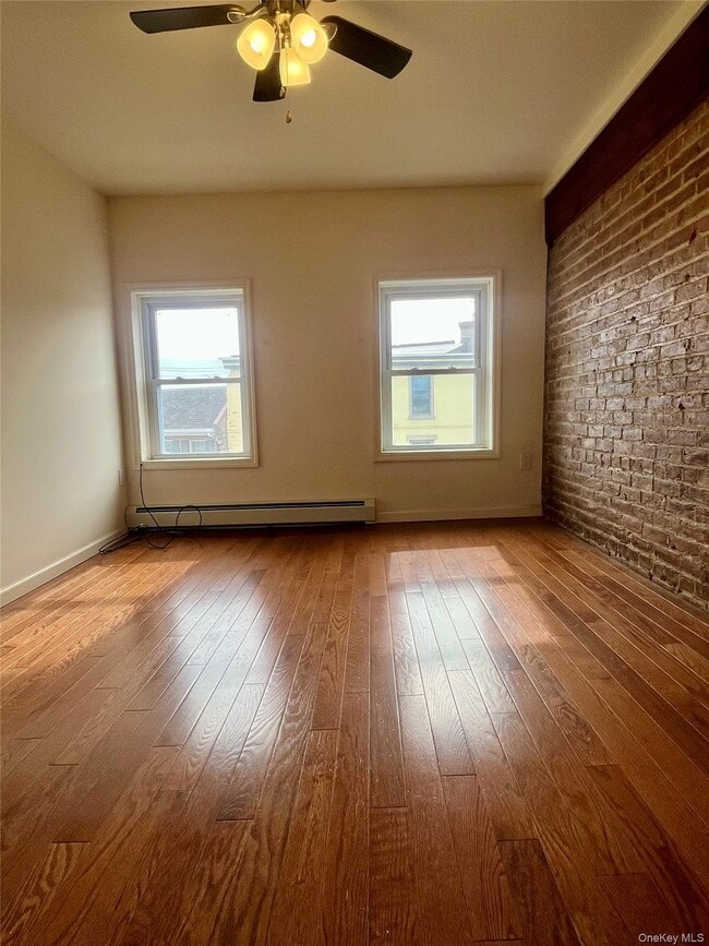 Building Photo - 55 W Main St