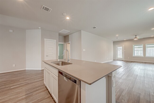 Building Photo - 19010 Norbury Pk Ln