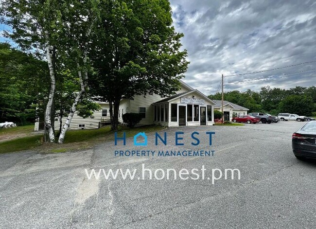 Building Photo - 1635 Lewiston Rd