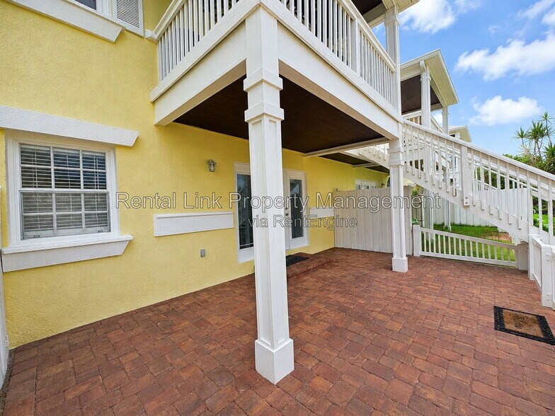 Building Photo - 4728 Beach Dr SE