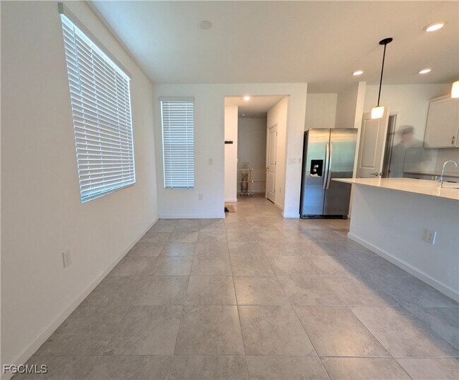 Building Photo - 1437 Weeping Willow Ct