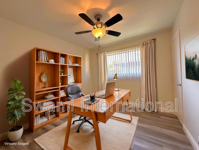 Building Photo - 25532 1/4 Oak St.