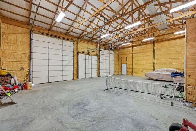 Building Photo - 4072 MS-471