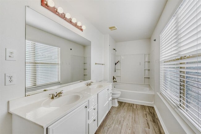 Building Photo - 4508 Peach Grove Rd
