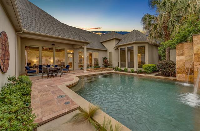 Building Photo - 6049 Arrowhead Dr