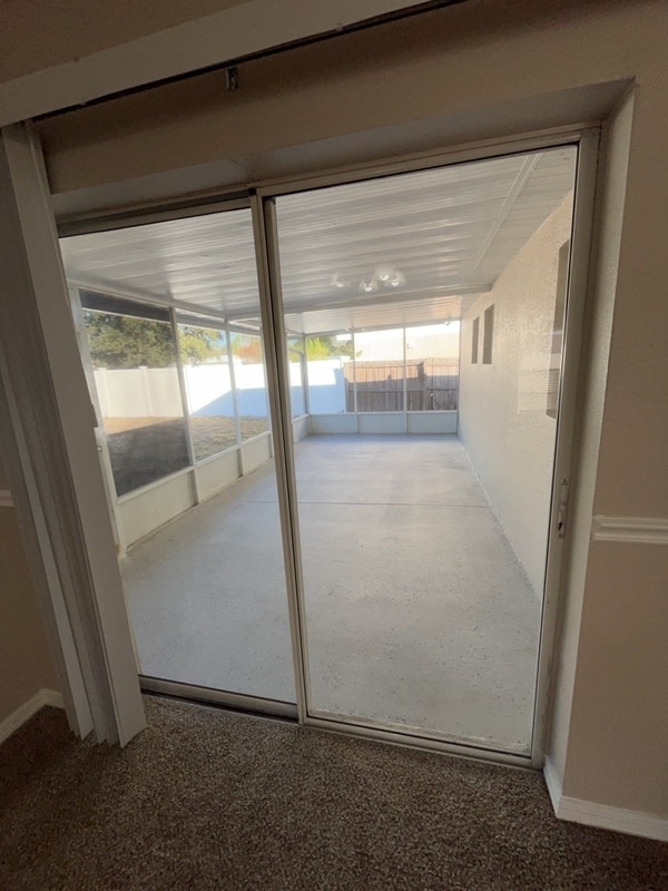 Building Photo - 841 Sun Ridge Village Dr