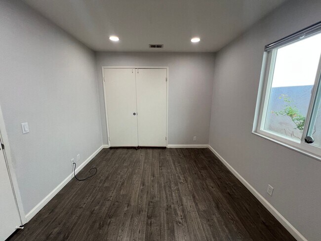 Building Photo - 3-Bedroom San Jose Home for Rent on a Quie...