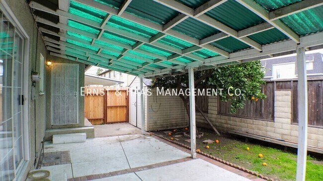 Building Photo - 8275 California St