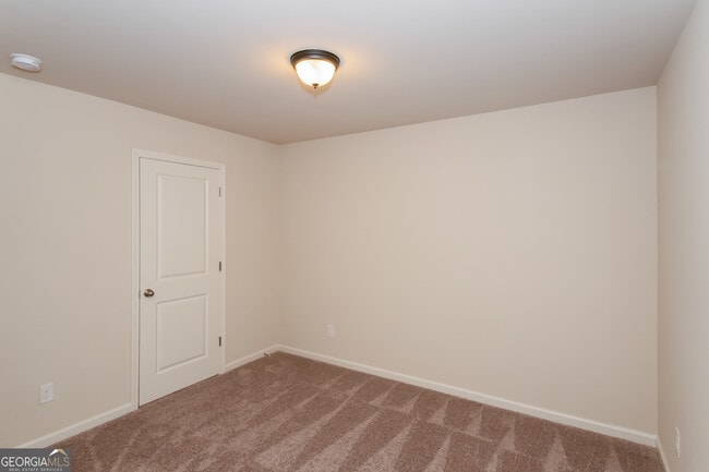 Building Photo - 48 Culver Ridge Dr