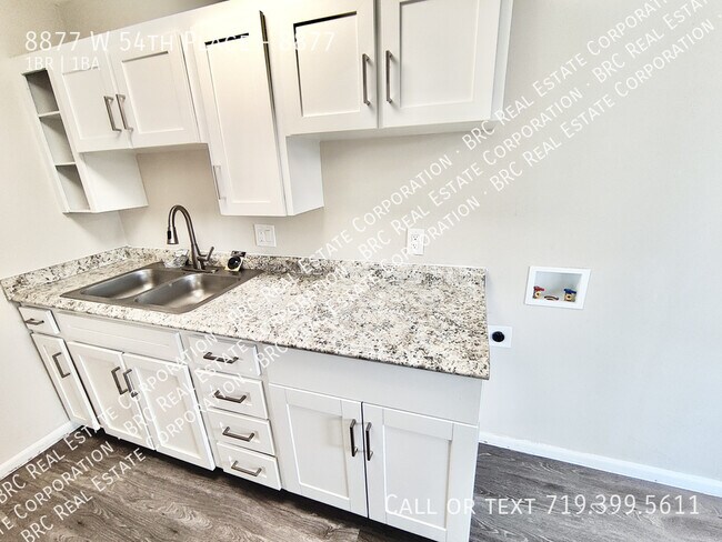 Building Photo - 8877 W 54th Pl