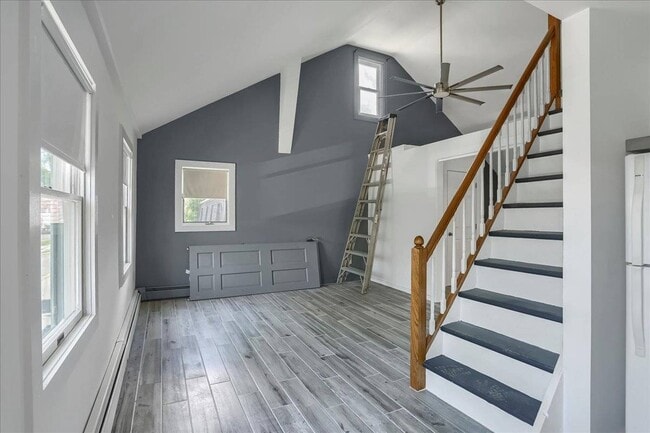 Building Photo - 205 Hudson St