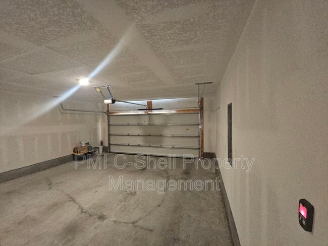 Building Photo - 3456 Fallschase Blvd