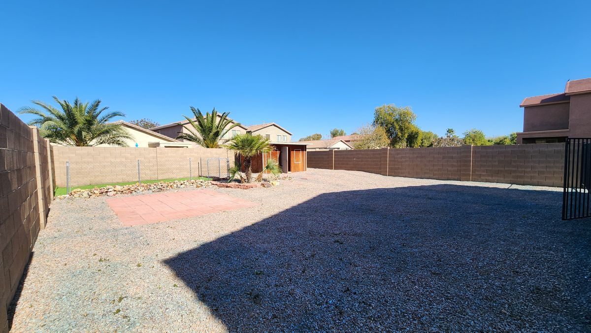 Building Photo - 42564 W Palmyra Ct