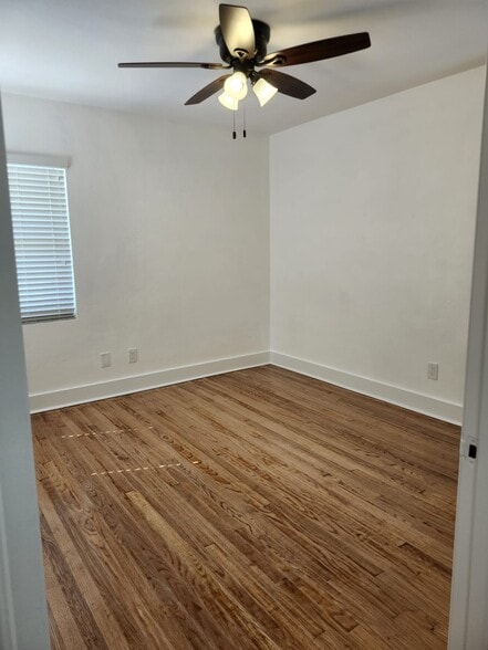 Building Photo - 537 S Clayton Ave