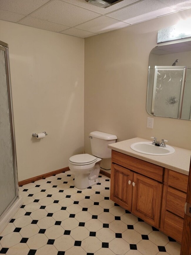 Building Photo - 3 Bedroom Twin Home