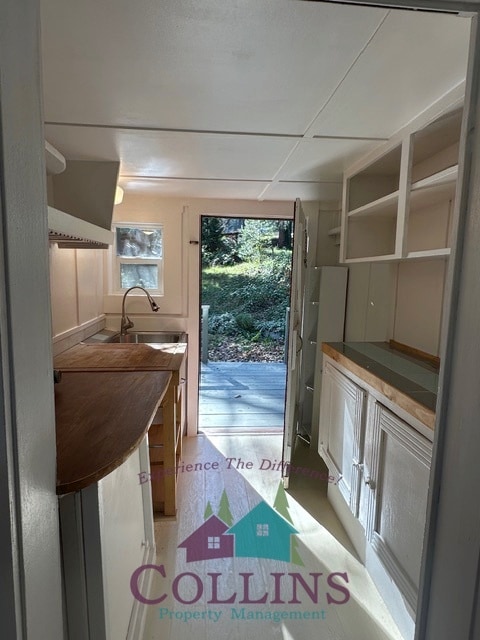 Building Photo - 318 Nile St