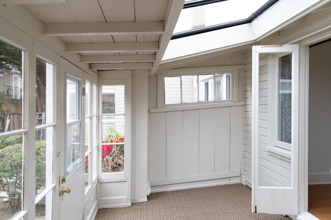 Building Photo - Classic Pacific Grove Duplex - Available D...