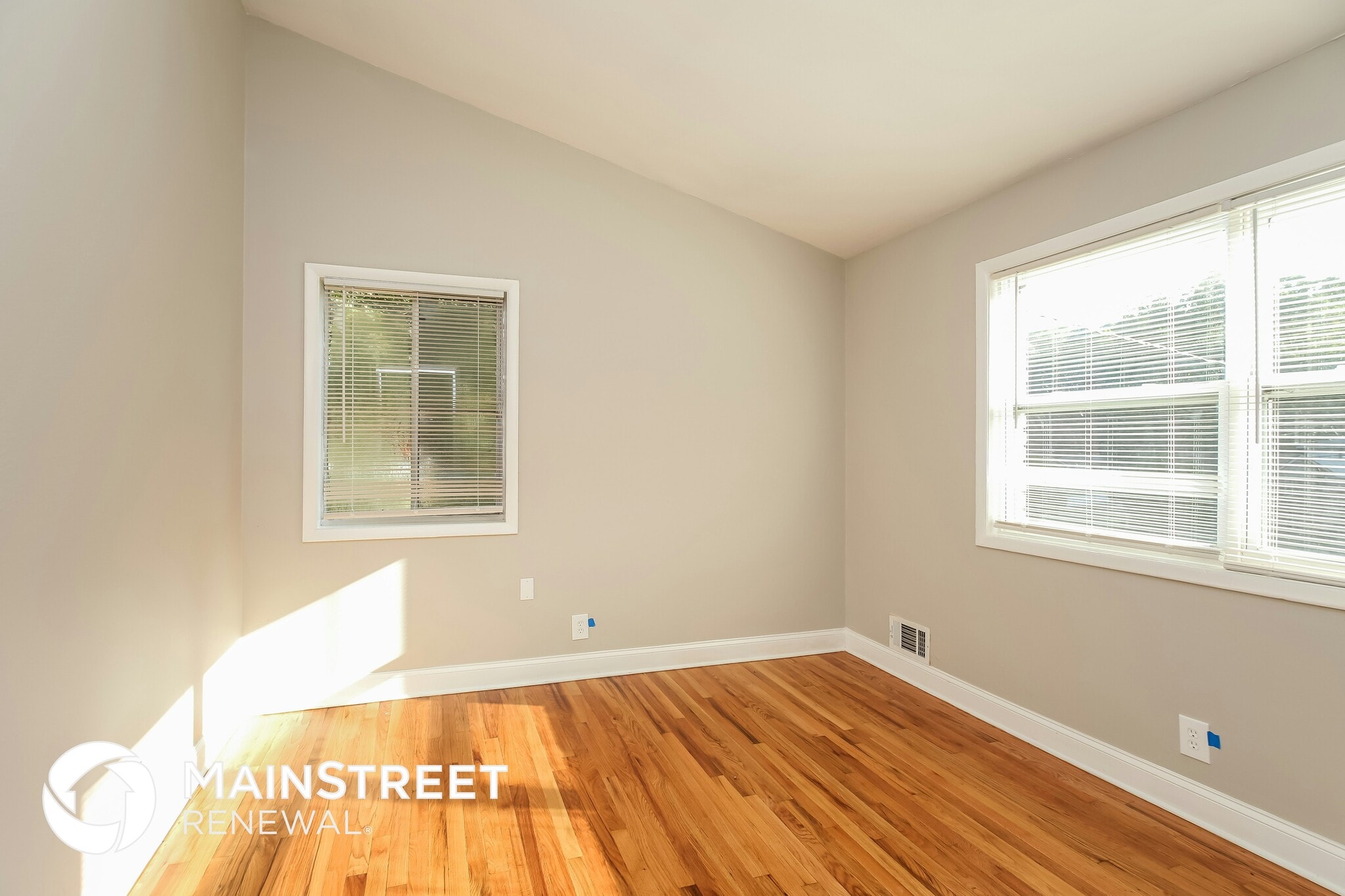 Building Photo - 145 Clement Way SW
