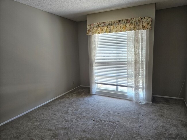 Building Photo - 4547 Chelsea Ct