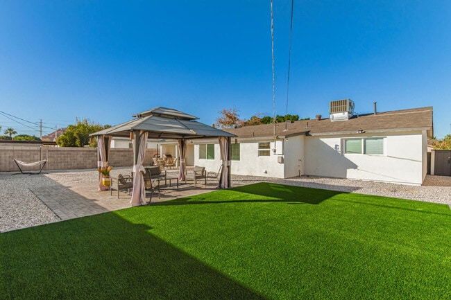 Building Photo - 6701 E Culver St