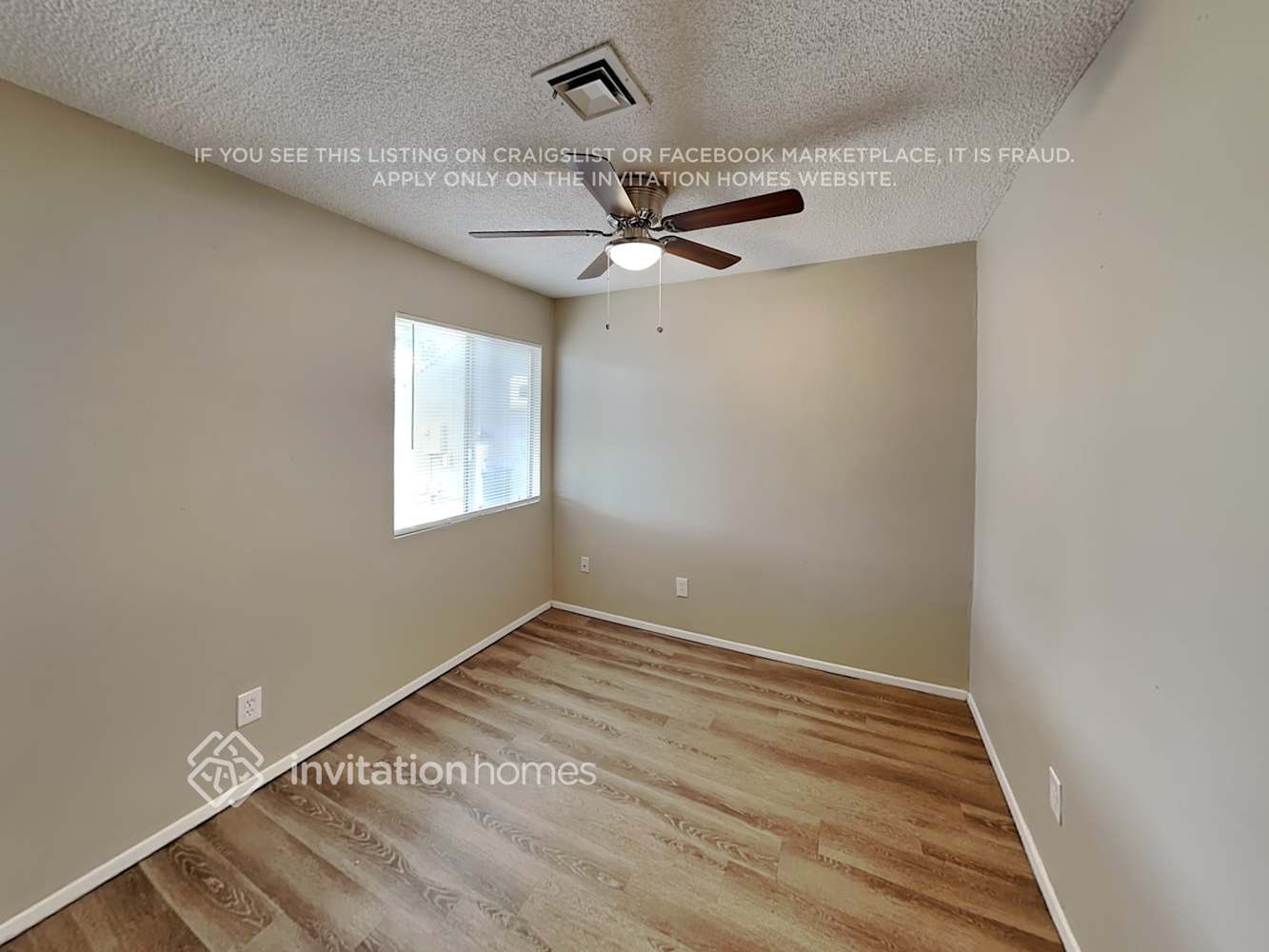 Building Photo - 7740 W Meadowbrook Ave