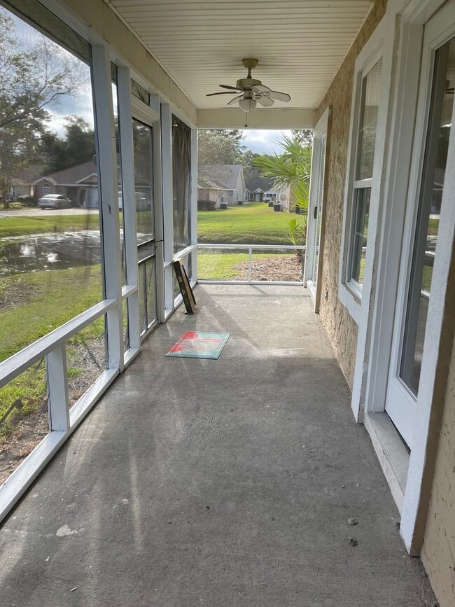 Building Photo - 267 Windridge Dr