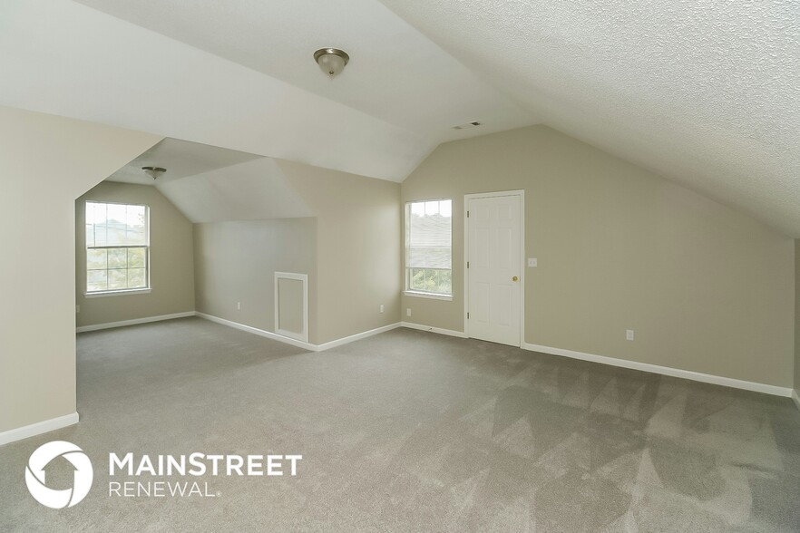 Building Photo - 2175 Boulder Forest Dr