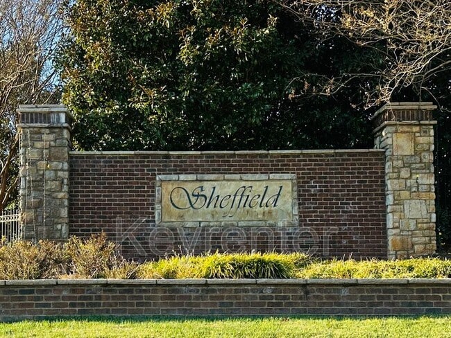 Building Photo - 12183 Inglecrest Ln