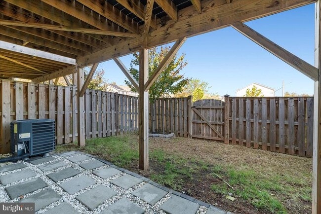 Building Photo - 8182 Broad Pl