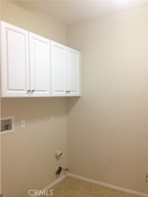 Building Photo - 30505 Canyon Hills Rd