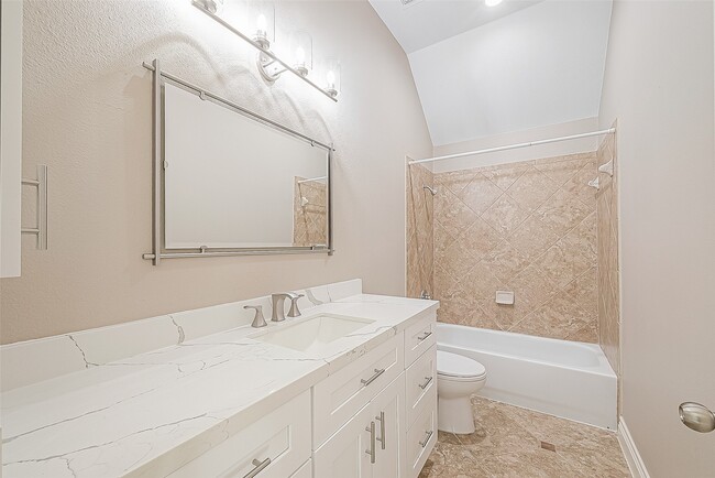 Building Photo - 31902 Forest Pine Ct