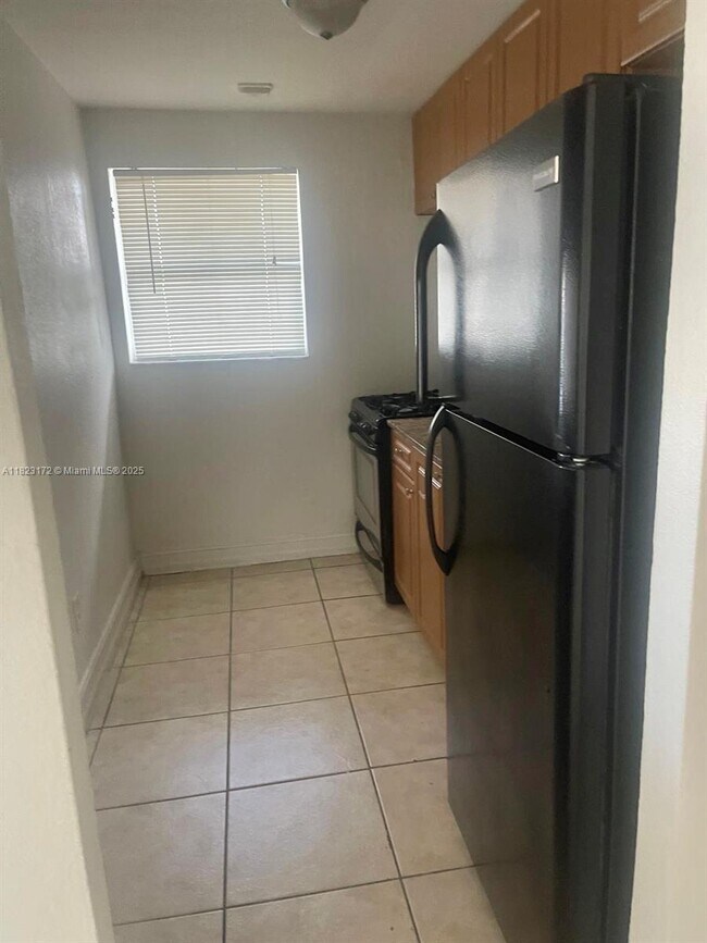 Primary Photo - 7101 SW 89th Ct