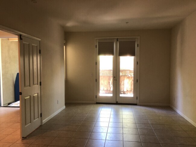 Building Photo - 6939 Santero Way