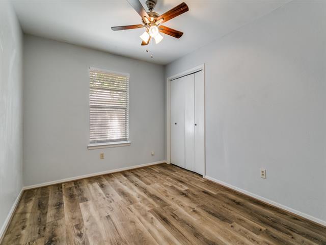 Building Photo - 980 Meadow Cir S