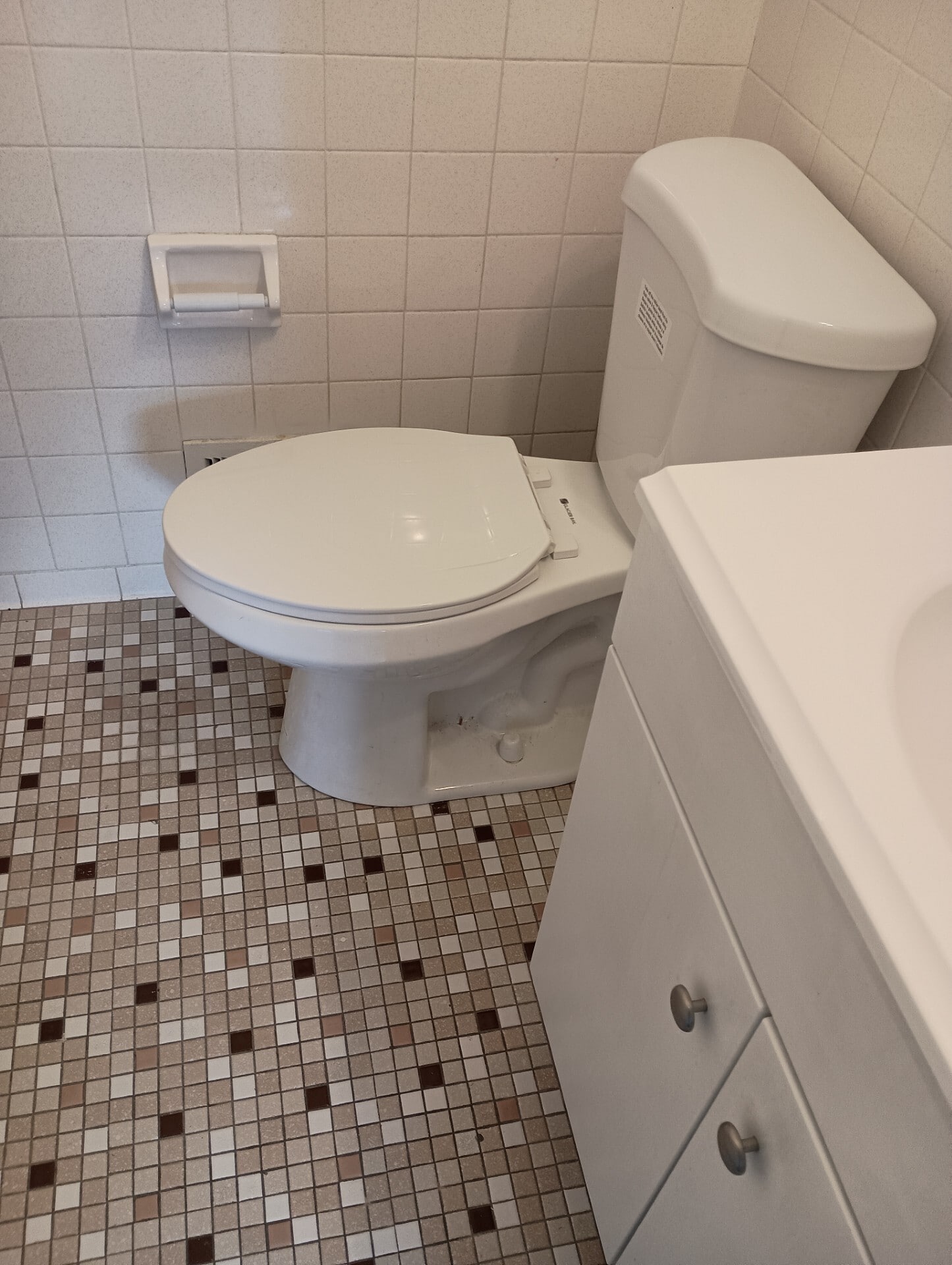 Building Photo - 1A Saybrook Dr