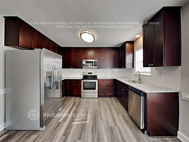 Building Photo - 213 Walnut Creek Dr
