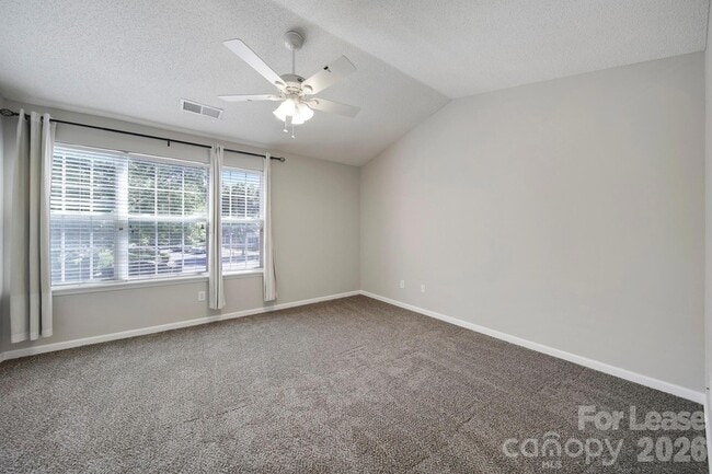 Building Photo - 232 Butler Pl
