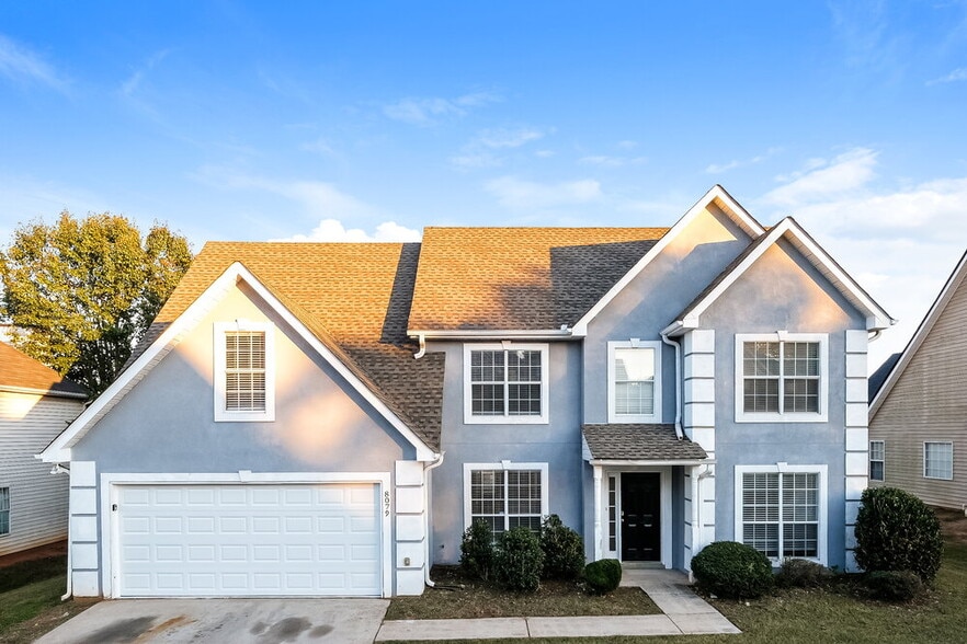 Primary Photo - 8079 Clearview Cir