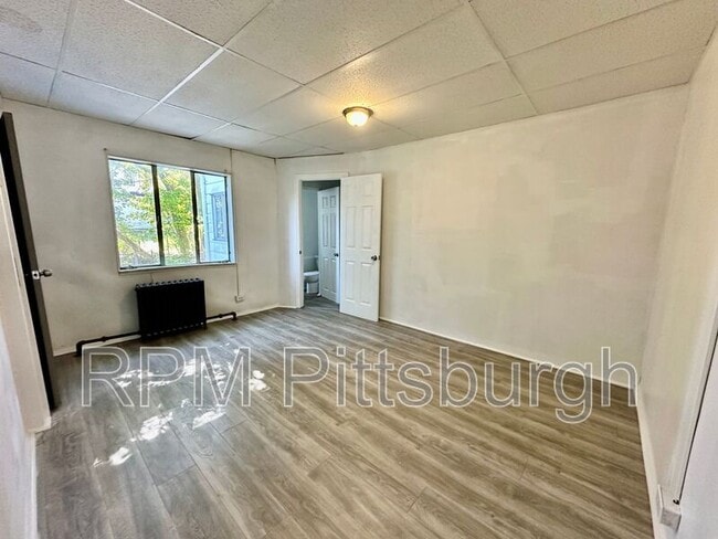 Building Photo - 2330 Eccles St
