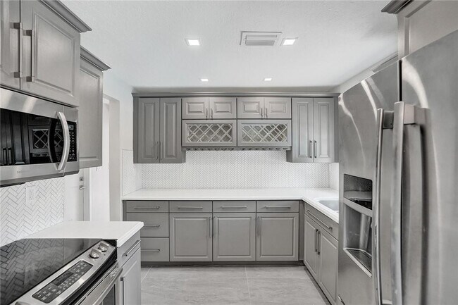 Building Photo - 11627 SW 50th St