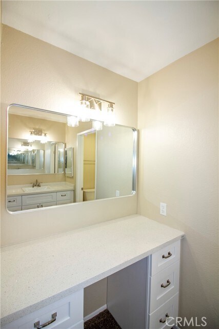 Building Photo - 5136 Saguaro St