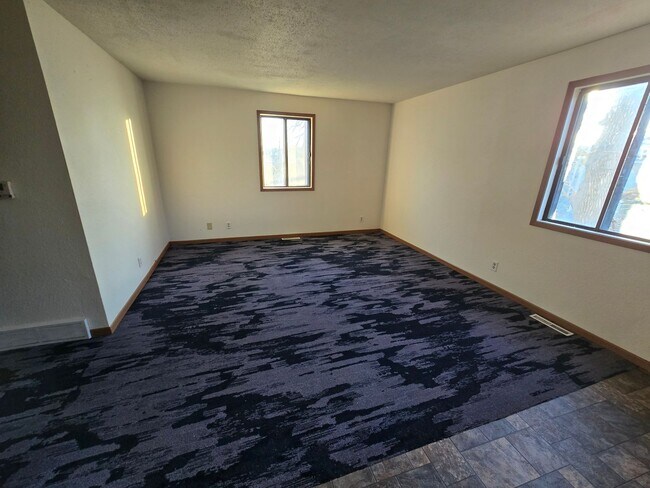 Building Photo - 1310 Court St