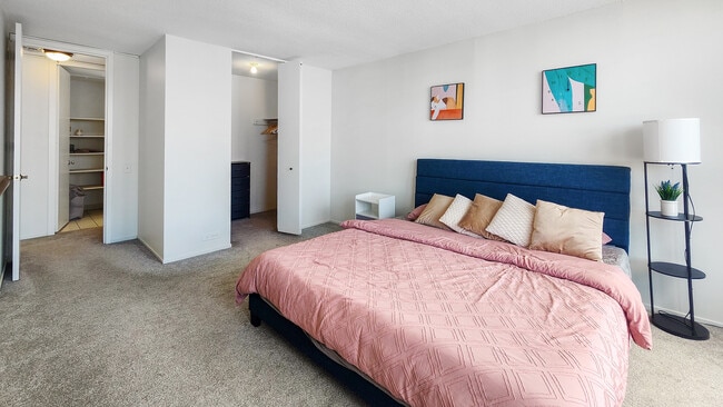 Building Photo - 405 N Wabash Ave