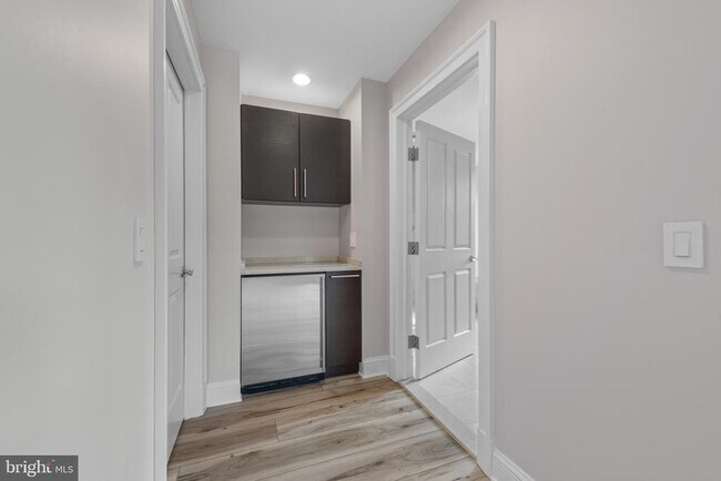 Building Photo - 801 Key Hwy