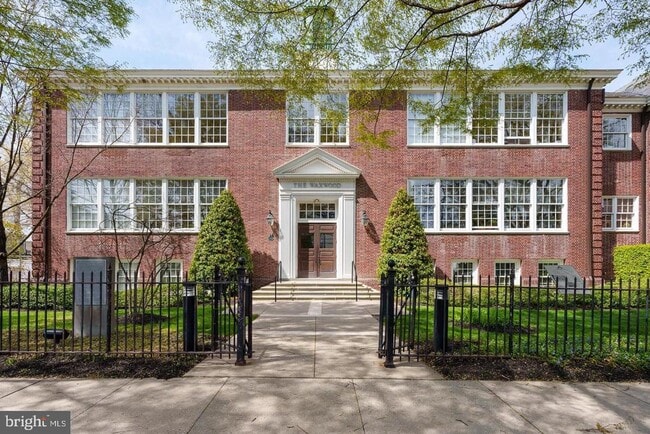 Building Photo - 35 Quarry St