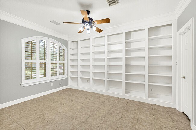 Building Photo - 8619 Arranmore Ln