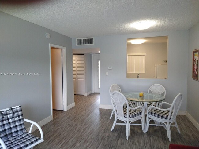 Building Photo - 5102 NW 36th St