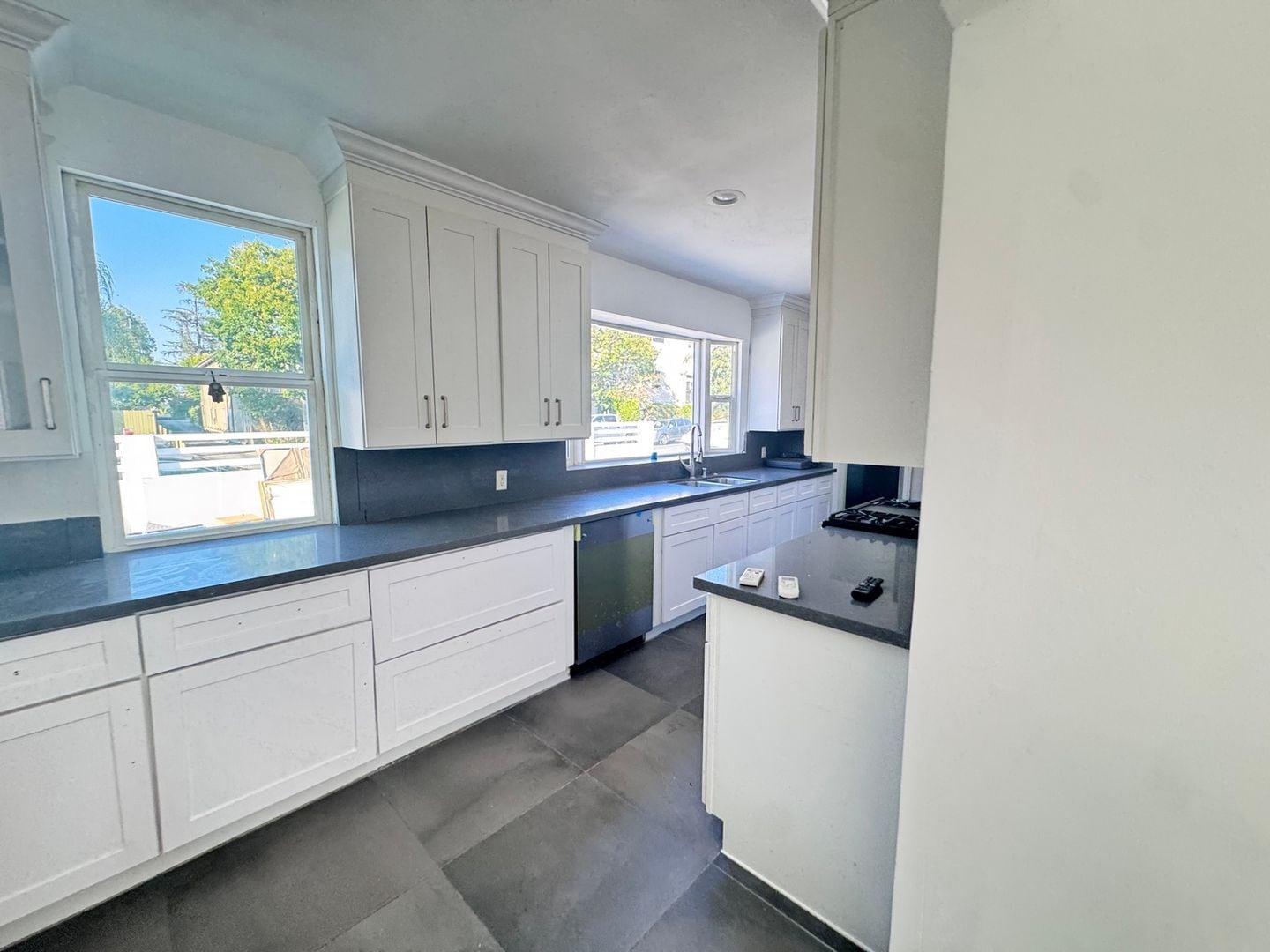 Building Photo - 11836 Laurelwood Dr