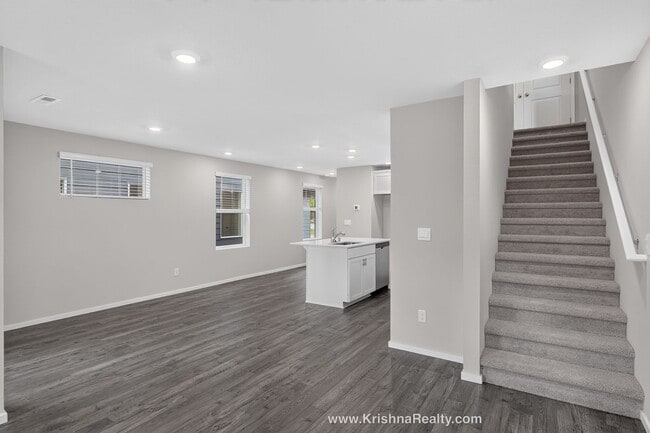Building Photo - NEW CONSTRUCTION 4 Bed, 2 Bath DR Horton Home in Fircrest Meadows – Prime Location, Quiet Neighbo...